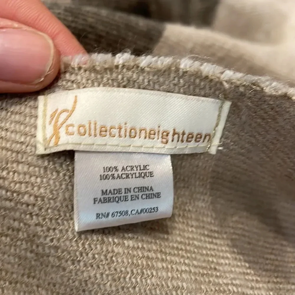 Collectioneighteen cream and gray striped woman’s scarf